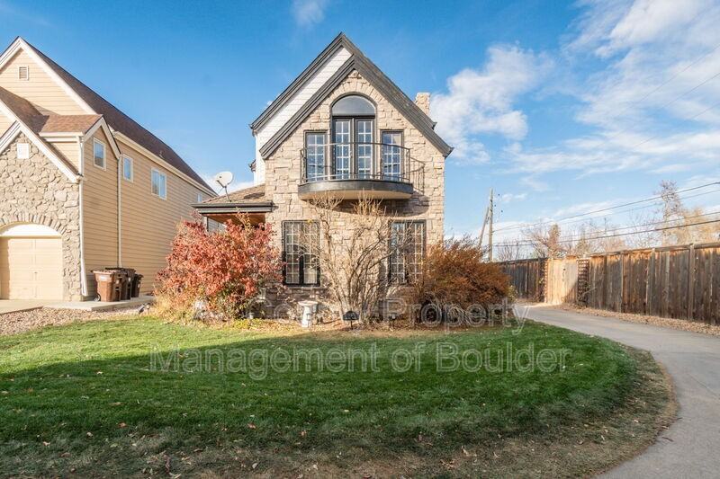 1197 Orange Pl - Photo 3 of 23