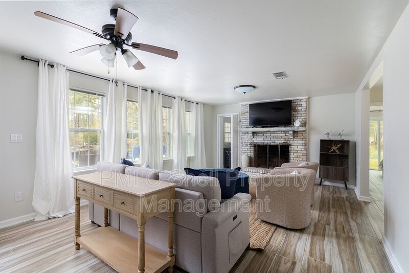 5724 Trout Bayou Cir - Photo 3 of 27