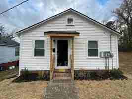 featured image of 215 Temple Ave