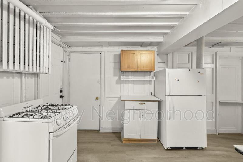 216 East Main Streetunit - Photo 7 of 17