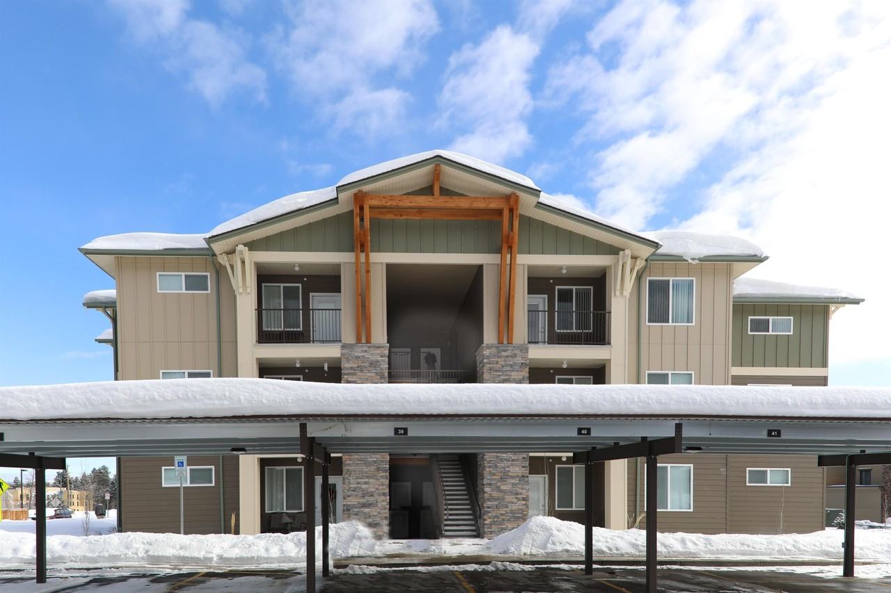 21 Pheasant Run - FAC - Photo 2 of 24