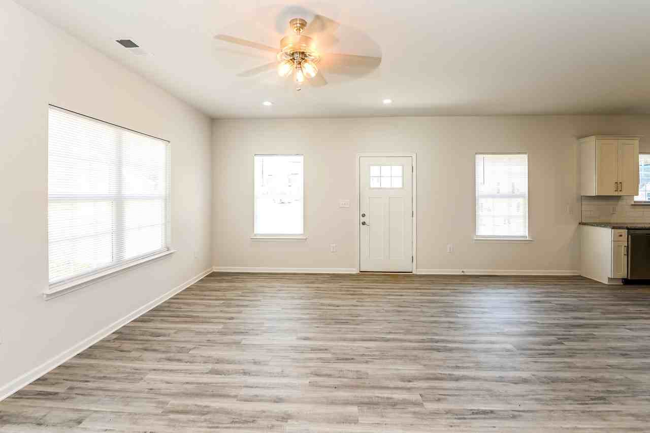 7015 Plott Rd - Photo 6 of 16