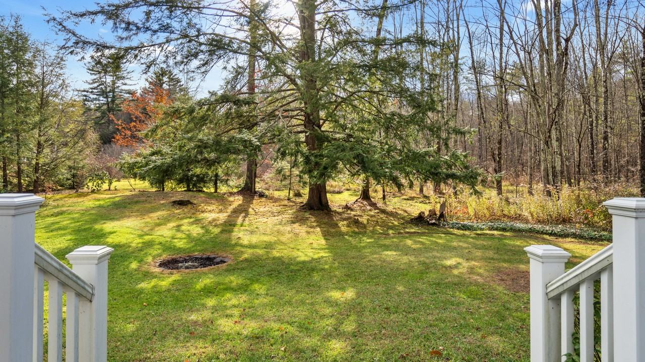 52 Sheffield Rd - Photo 3 of 23