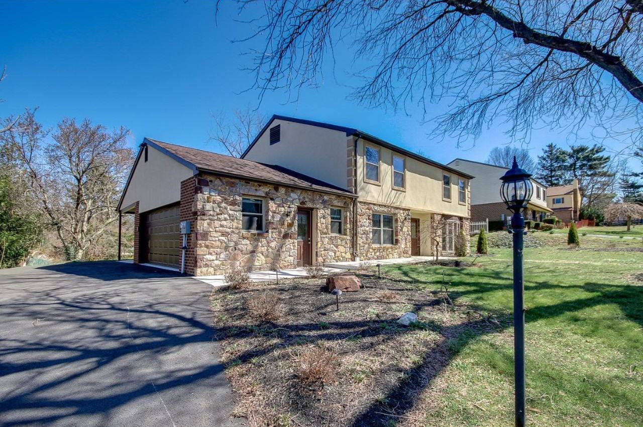 279 Betsy Rd #NA - Photo 2 of 48