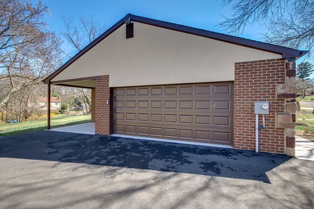 279 Betsy Rd #NA - Photo 3 of 48