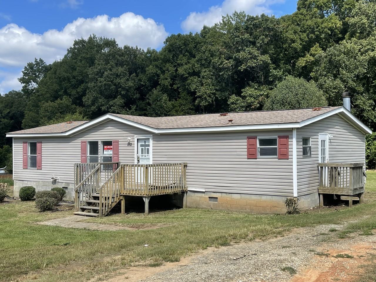 112 Sydney Ln #NA - Photo 3 of 16