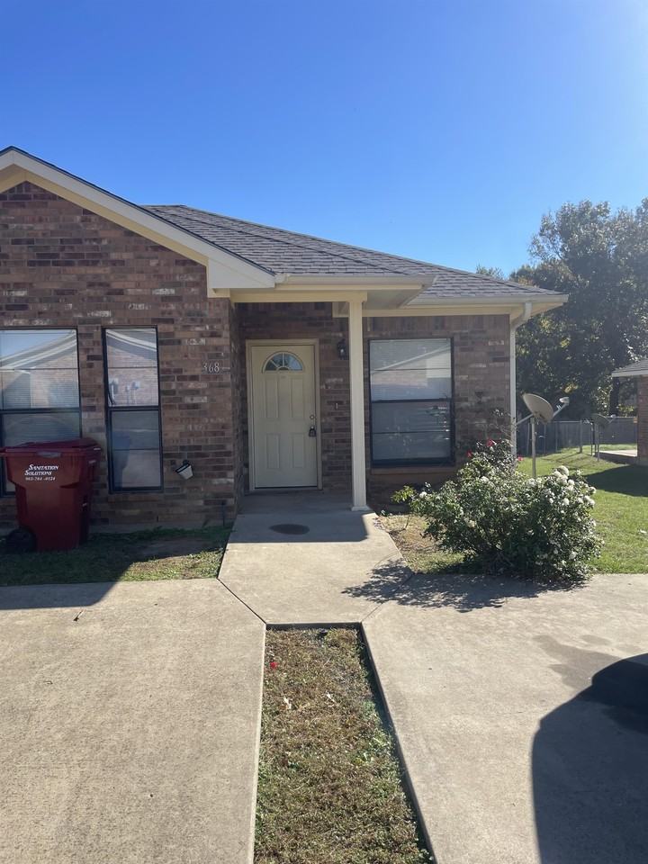 368 Westview Ln #368 - Photo 2 of 10