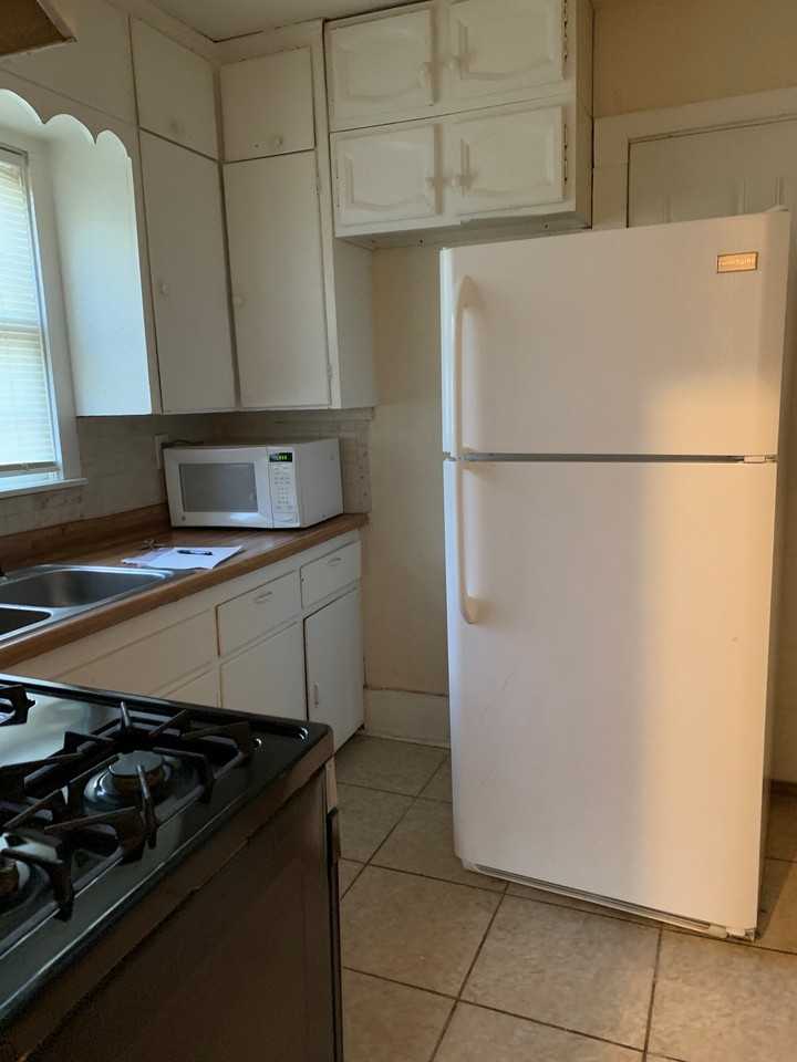140 Linwood Ave #3 - Photo 5 of 11