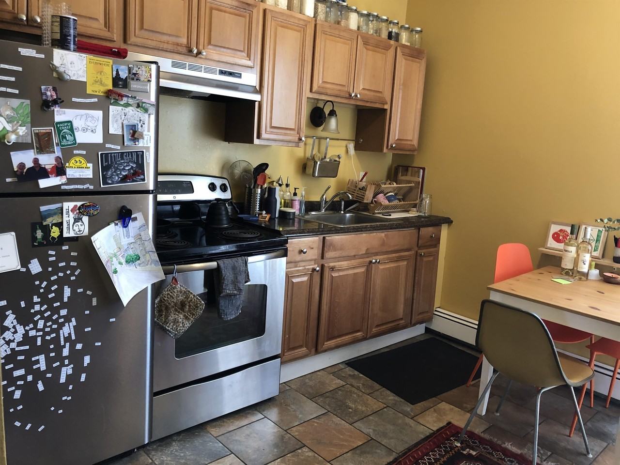 172 Clark St #1722 - Photo 3 of 9