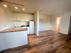 1595 D2 1595 Boundary Crescent #D2 - Photo 1 of 1