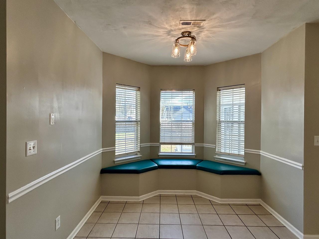 403 Haverhill Ct #1 - Photo 6 of 28