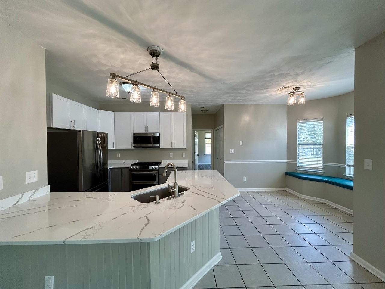 403 Haverhill Ct #1 - Photo 7 of 28