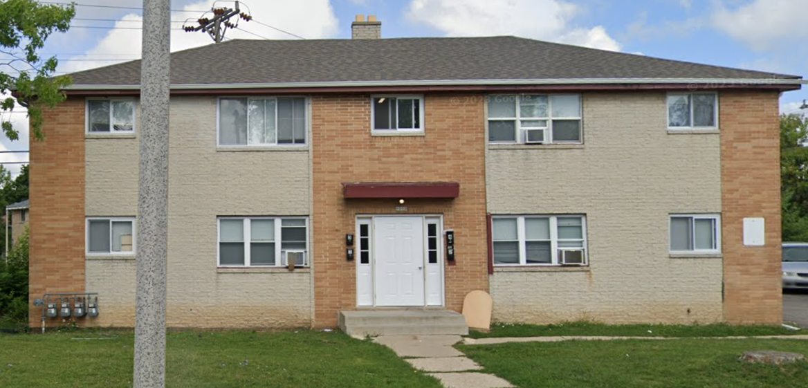 9000 W Carmen Ave #1 - Photo 7 of 7