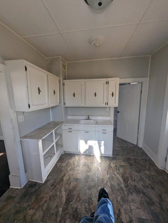 217 S Scott St - Photo 2 of 8