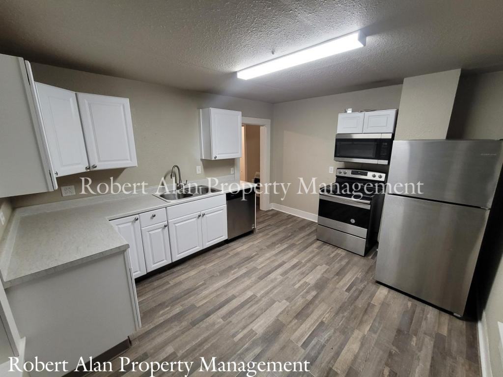 416 Sw Hailey Ave - Photo 7 of 9