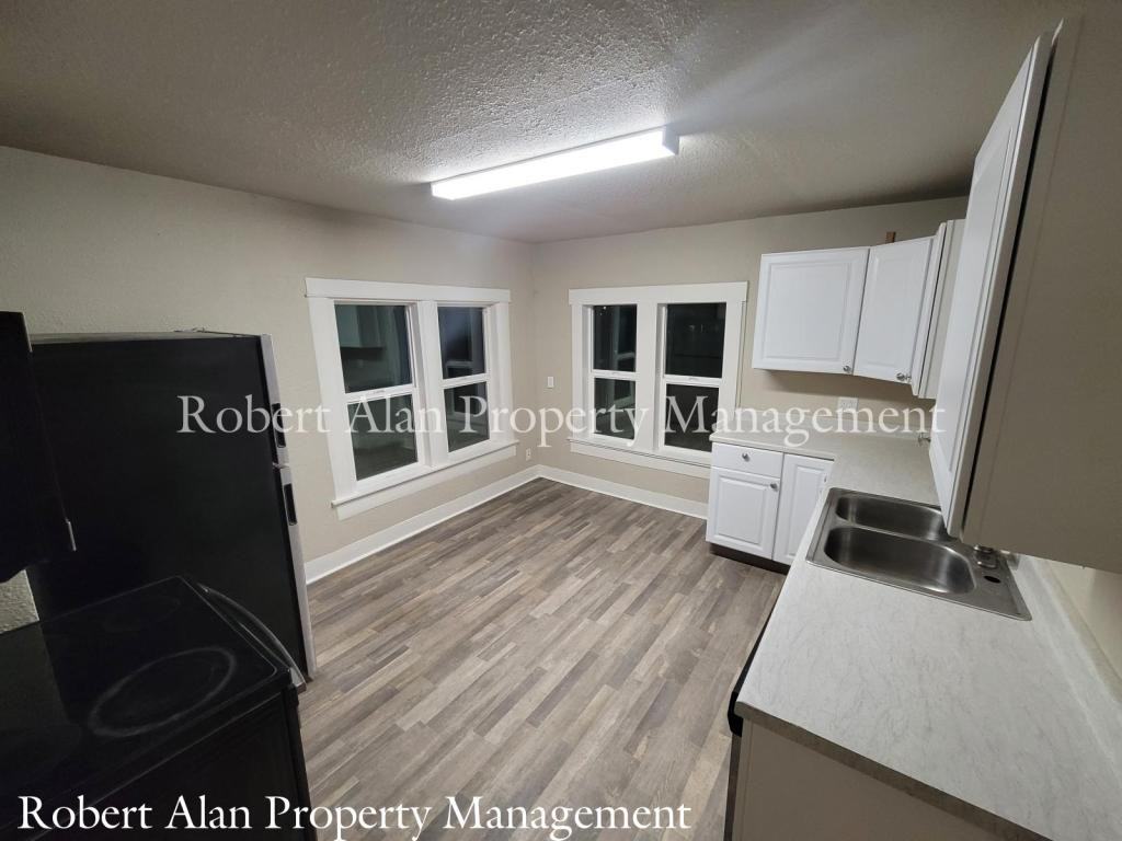 416 Sw Hailey Ave - Photo 6 of 9