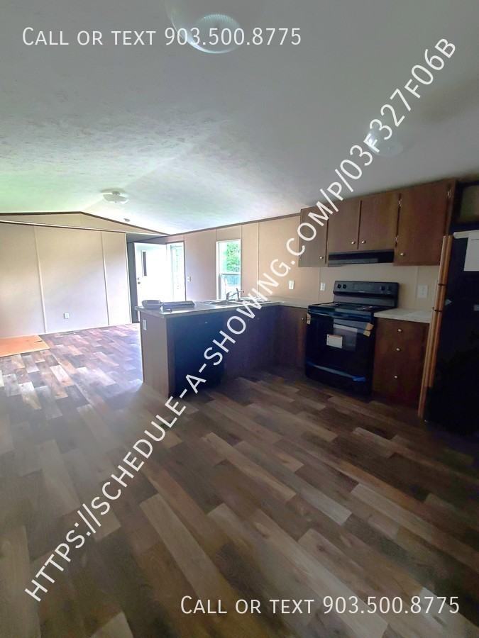 755 Harvey Dale Dr #709 - Photo 2 of 6
