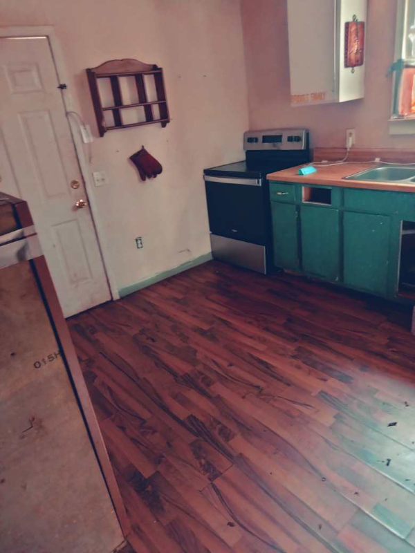 124 Farmington Rd - Photo 3 of 5