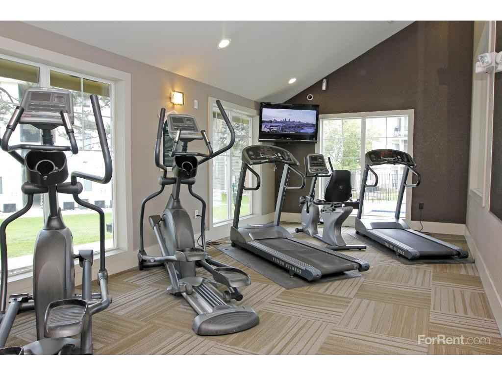 Green Leaf Riverside - Photo 3 of 20