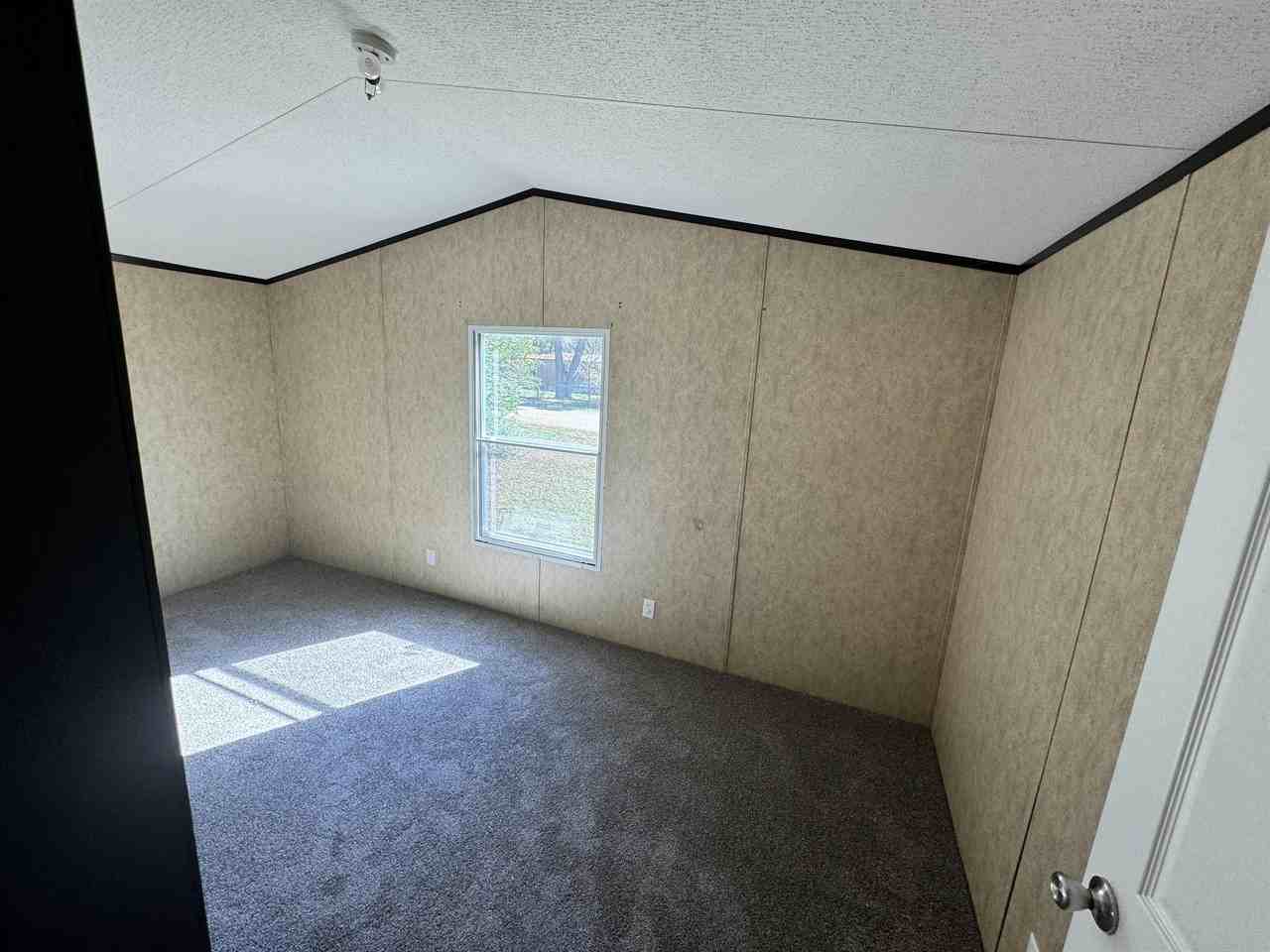 10523 Shadow Wood Cir #10523 - Photo 2 of 11