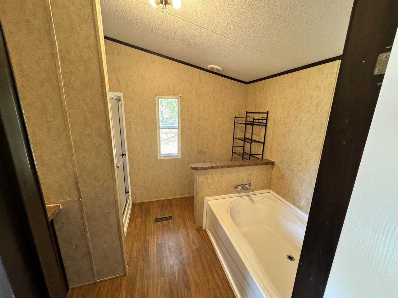 10523 Shadow Wood Cir #10523 - Photo 6 of 11