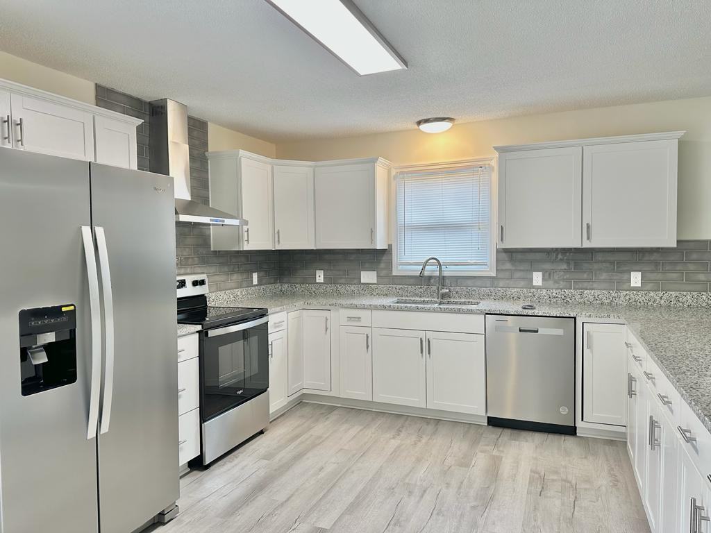 8002 Browne Rd #1 - Photo 5 of 50