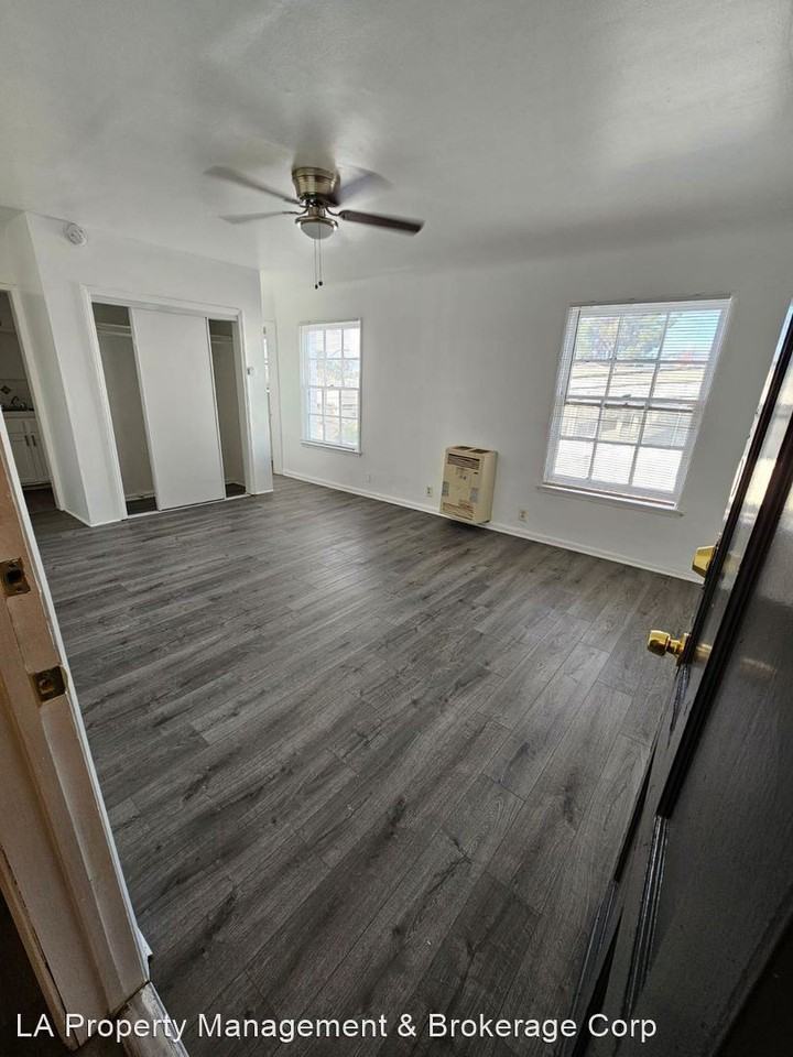 338 N. New Hampshire Ave. - Photo 3 of 6