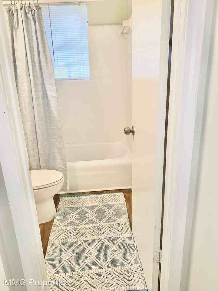 Dallas Terrace - Photo 3 of 12