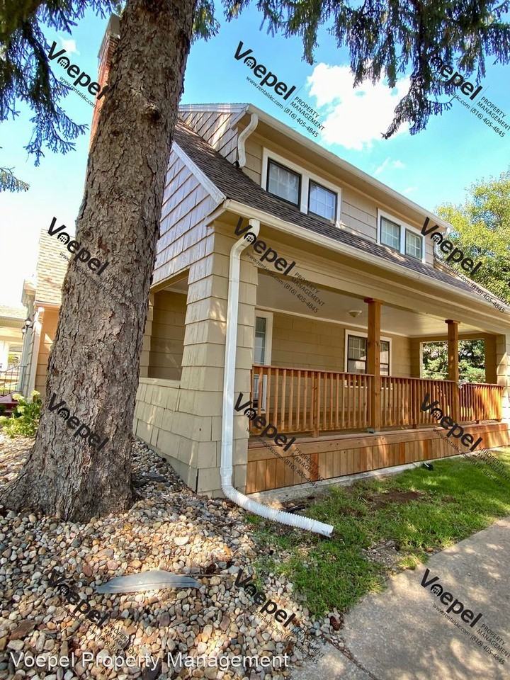 5329 Rockhill Rd - Photo 2 of 17