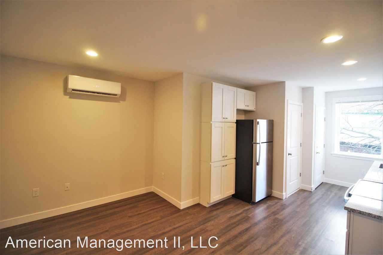 2604 Maryland Ave Apartments in Charles Village, Baltimore, MD 21218