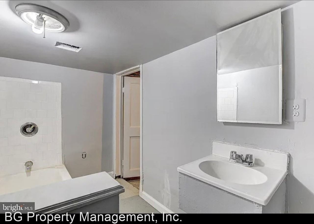 14 N Bentalou St - Photo 3 of 17