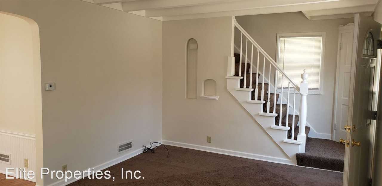 2667 N 60th St - Photo 3 of 11