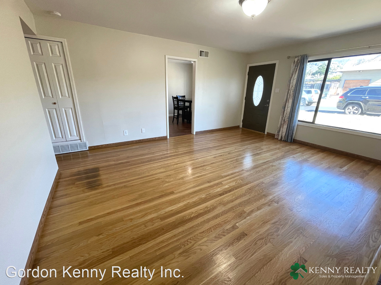 1289 Baywood Ave - Photo 2 of 20