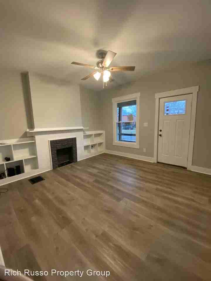 53-55 Guilford Ave - Photo 2 of 15