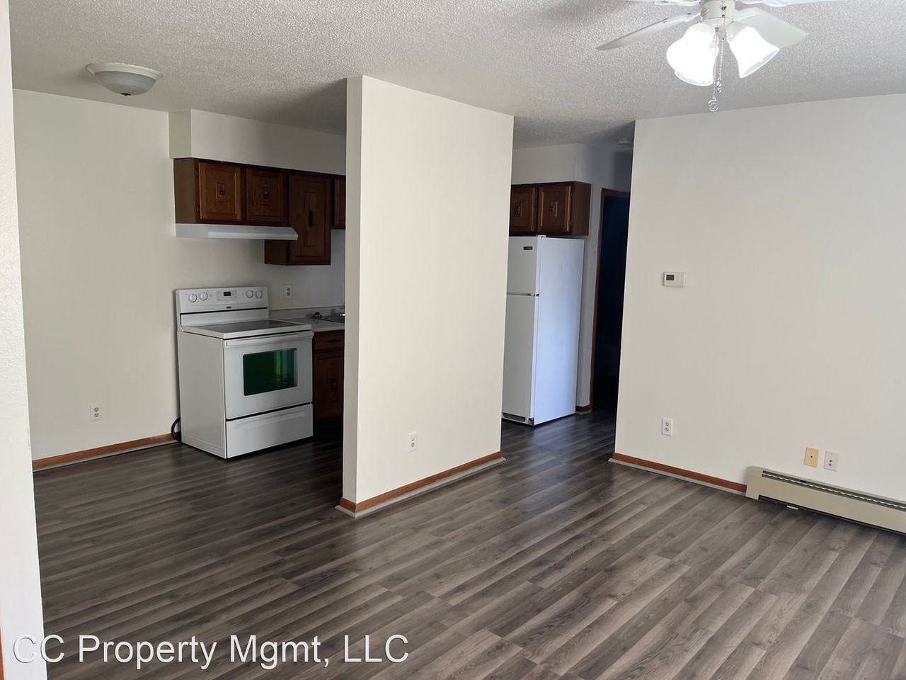 Dunlop - Photo 2 of 12