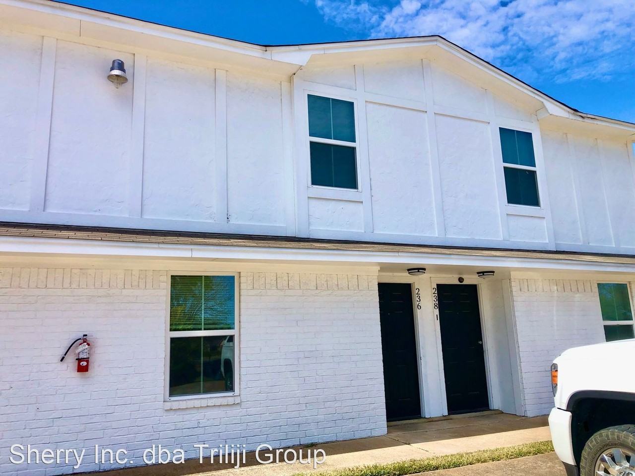 Zuni Drive - Photo 2 of 16