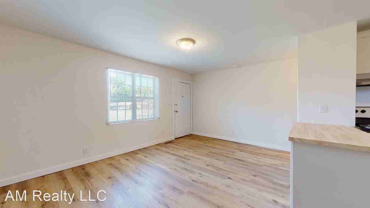 Fairley Avenue - Photo 2 of 12