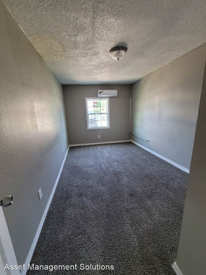 6812 Lancer Ln - Photo 3 of 17