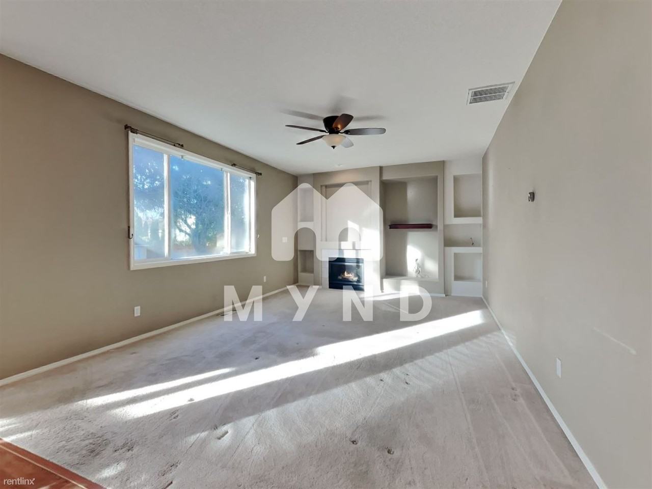 2300 Se 187th Ave - Photo 2 of 29