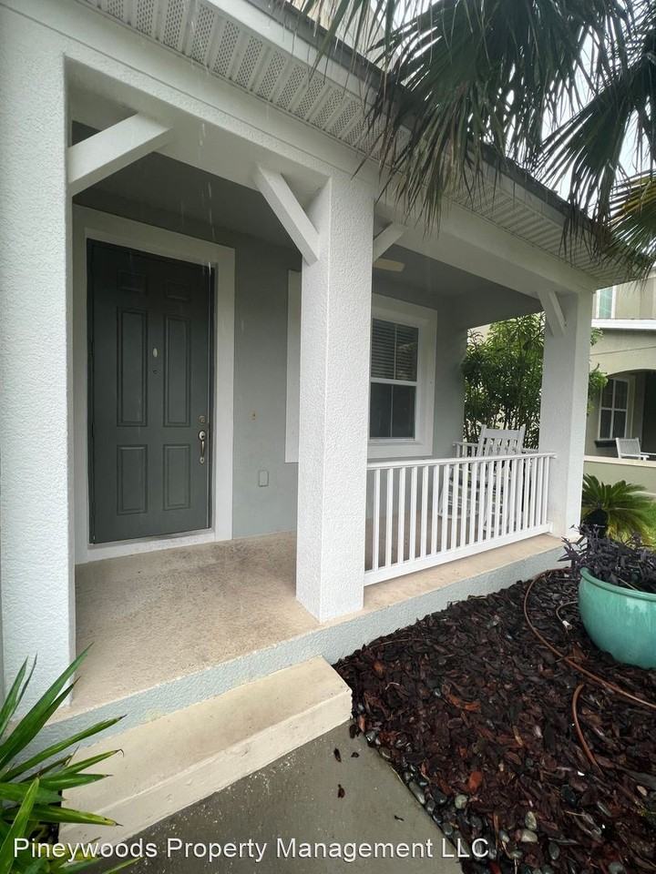 7712 S Desoto St - Photo 2 of 27