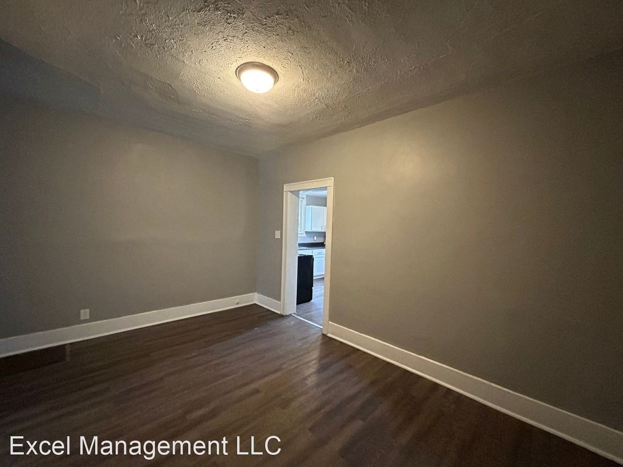 420 W Marion St - Photo 3 of 11