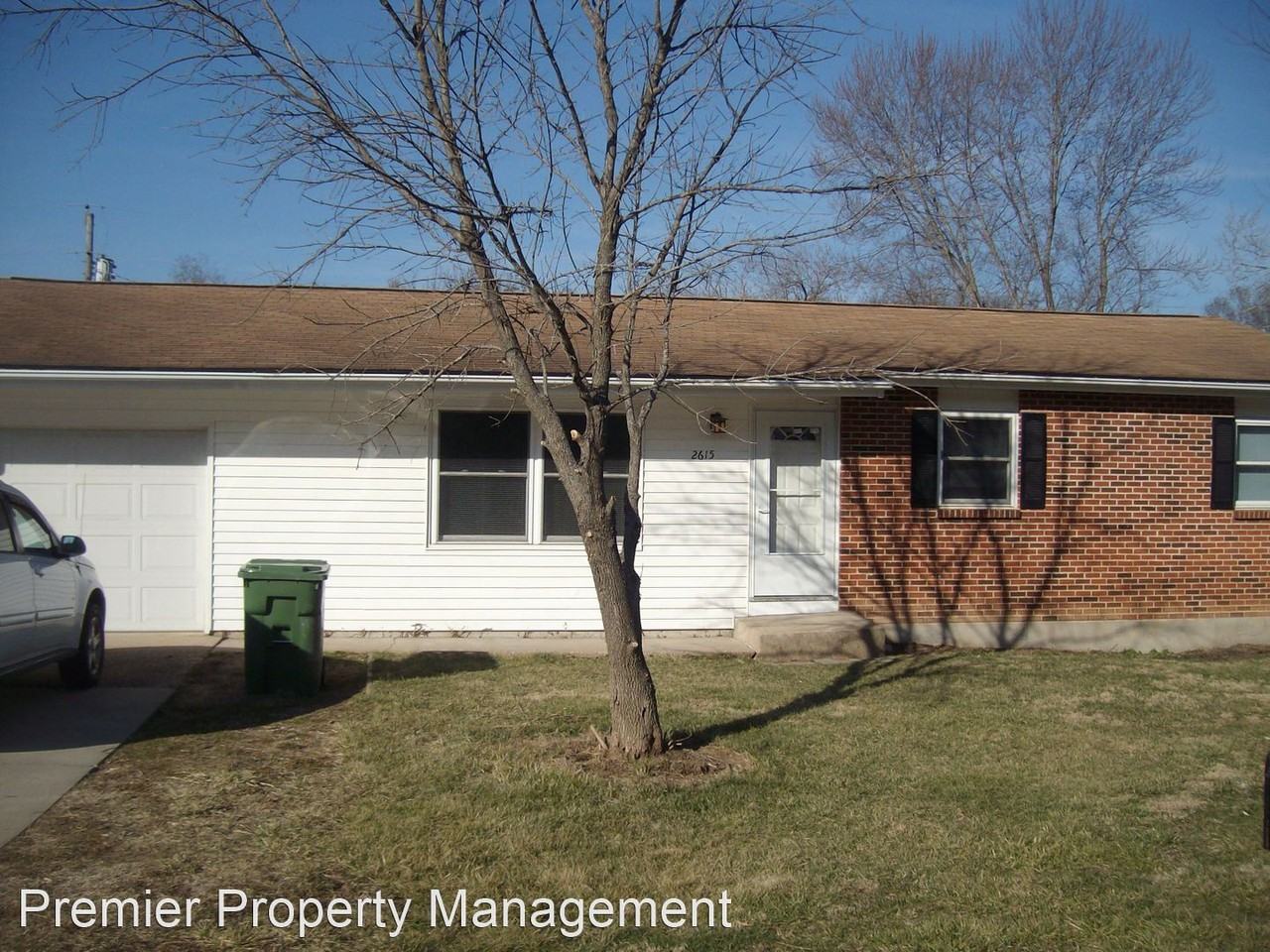 2615 Camelot Ct - Photo 2 of 18
