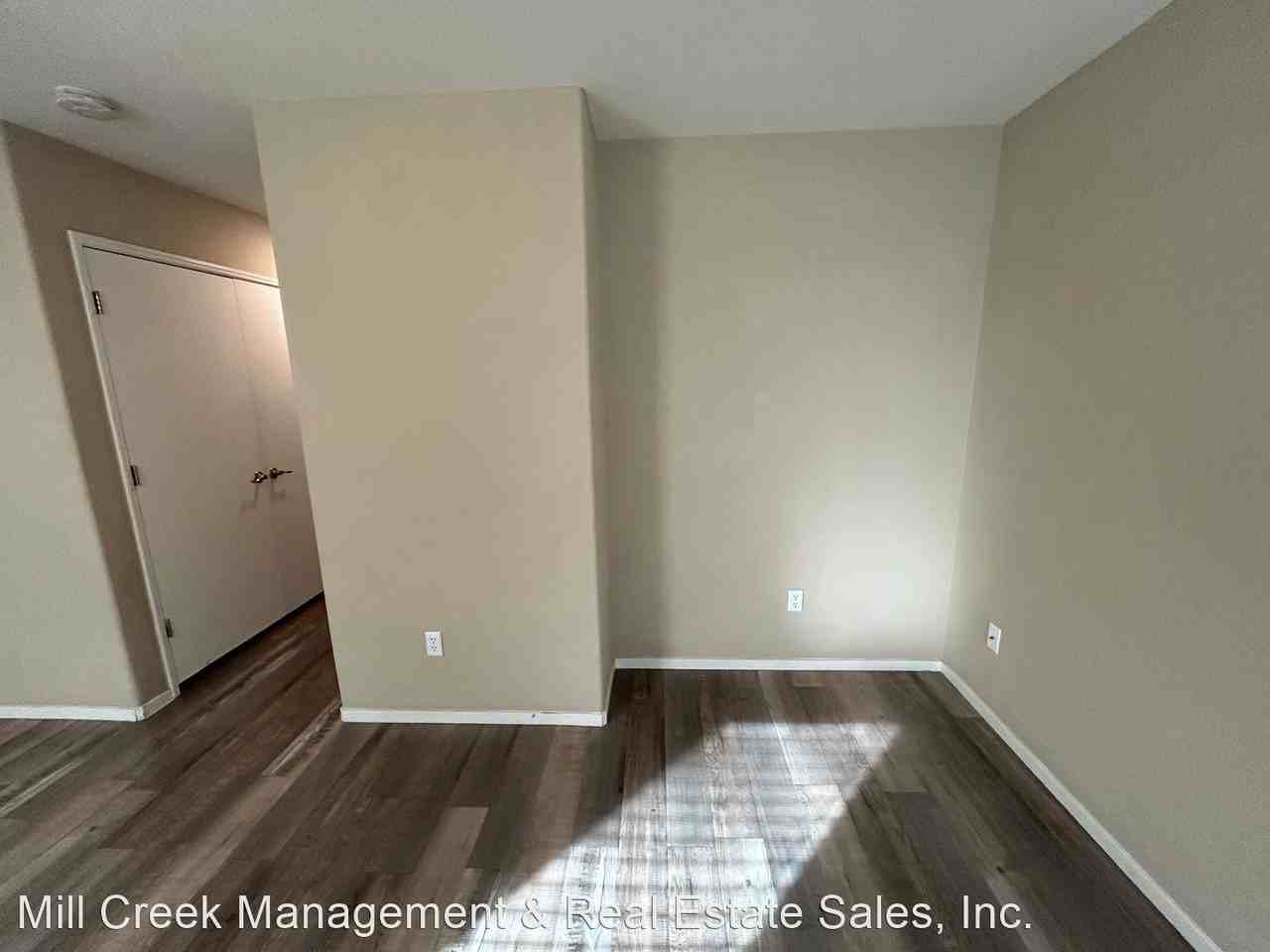 331 S Sol Ct - Photo 3 of 10