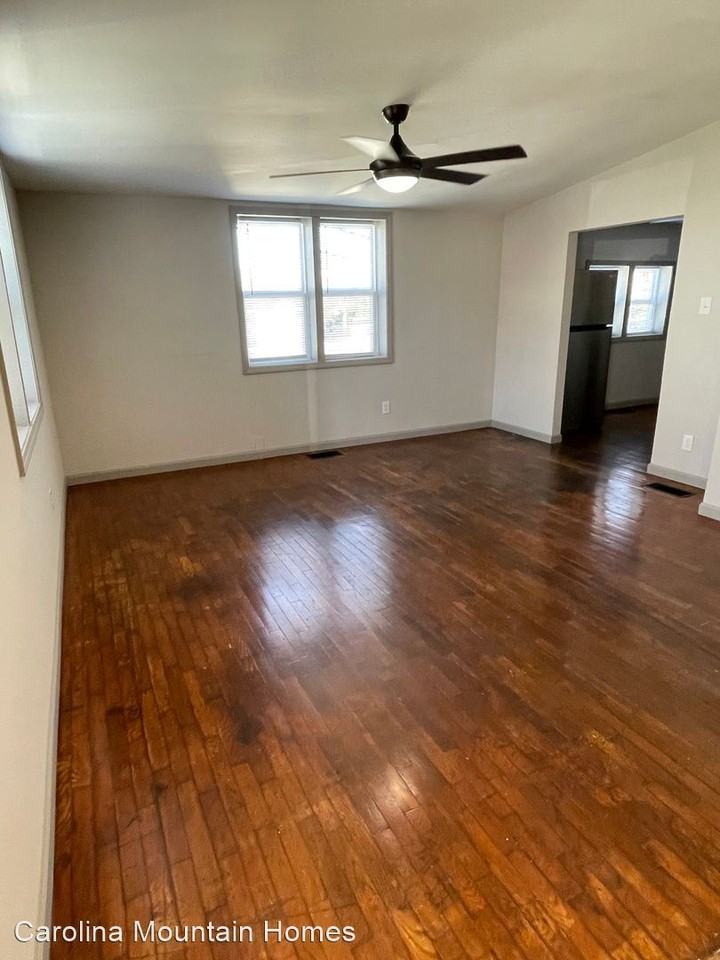 113 Blumenthal St - Photo 2 of 12