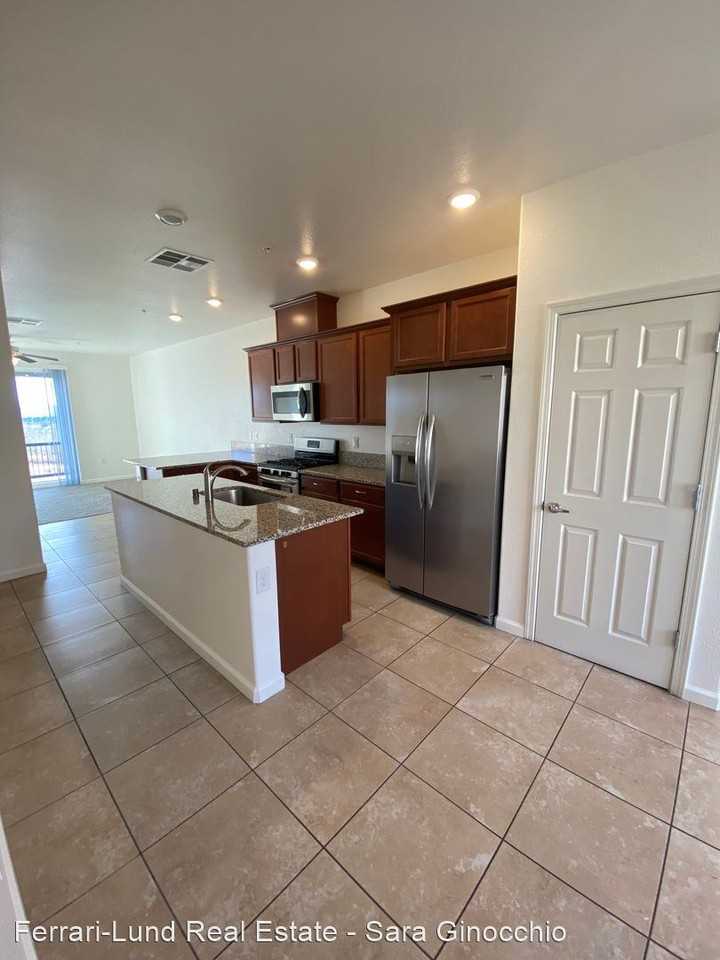 3151 Sterling Ridge Cir #36 - Photo 3 of 16