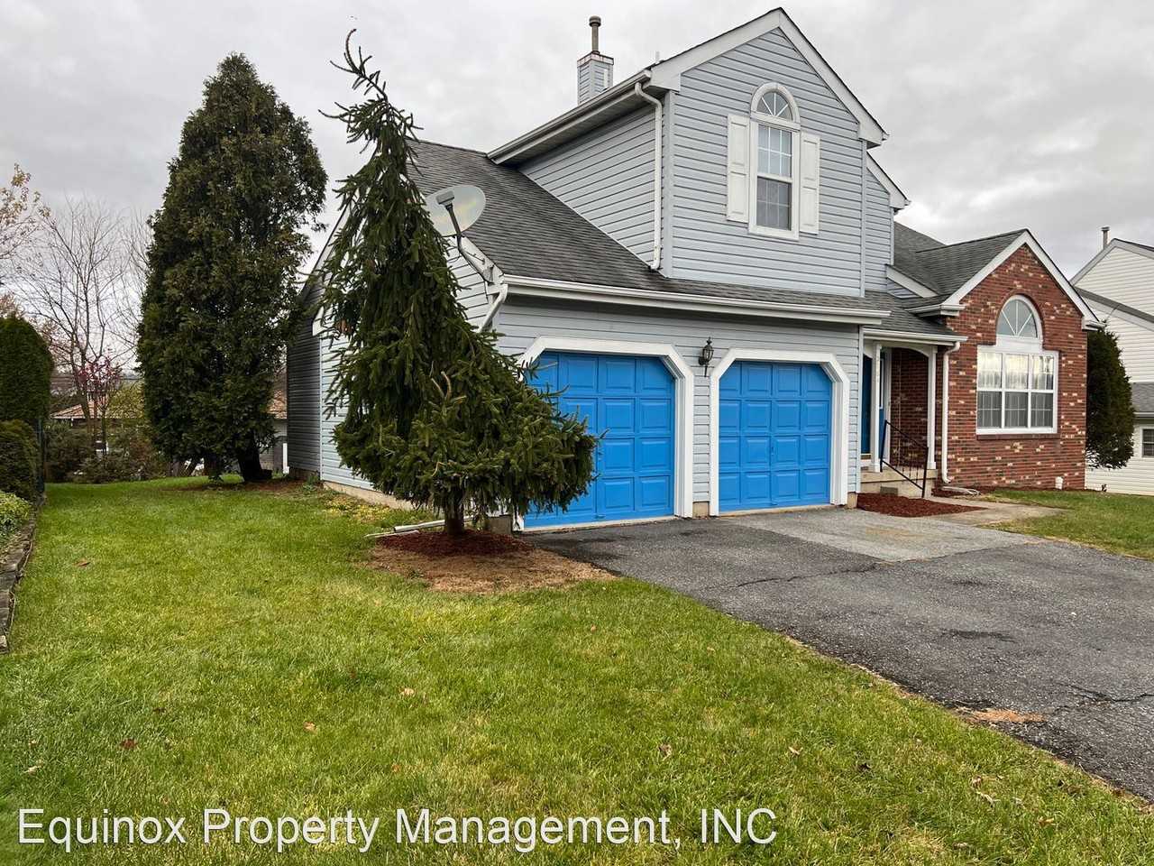 5184 Vermont Dr - Photo 3 of 50