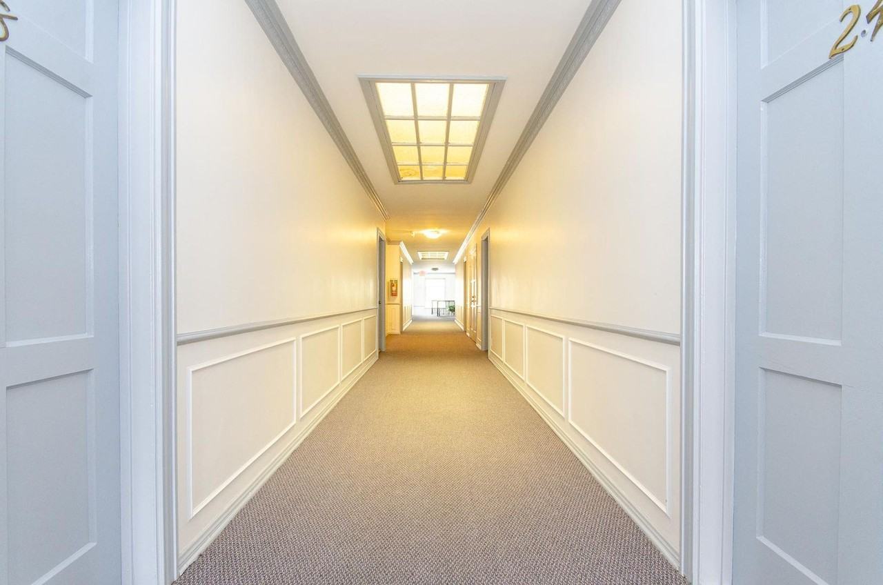 236 S. Sycamore Ave. - Photo 2 of 12