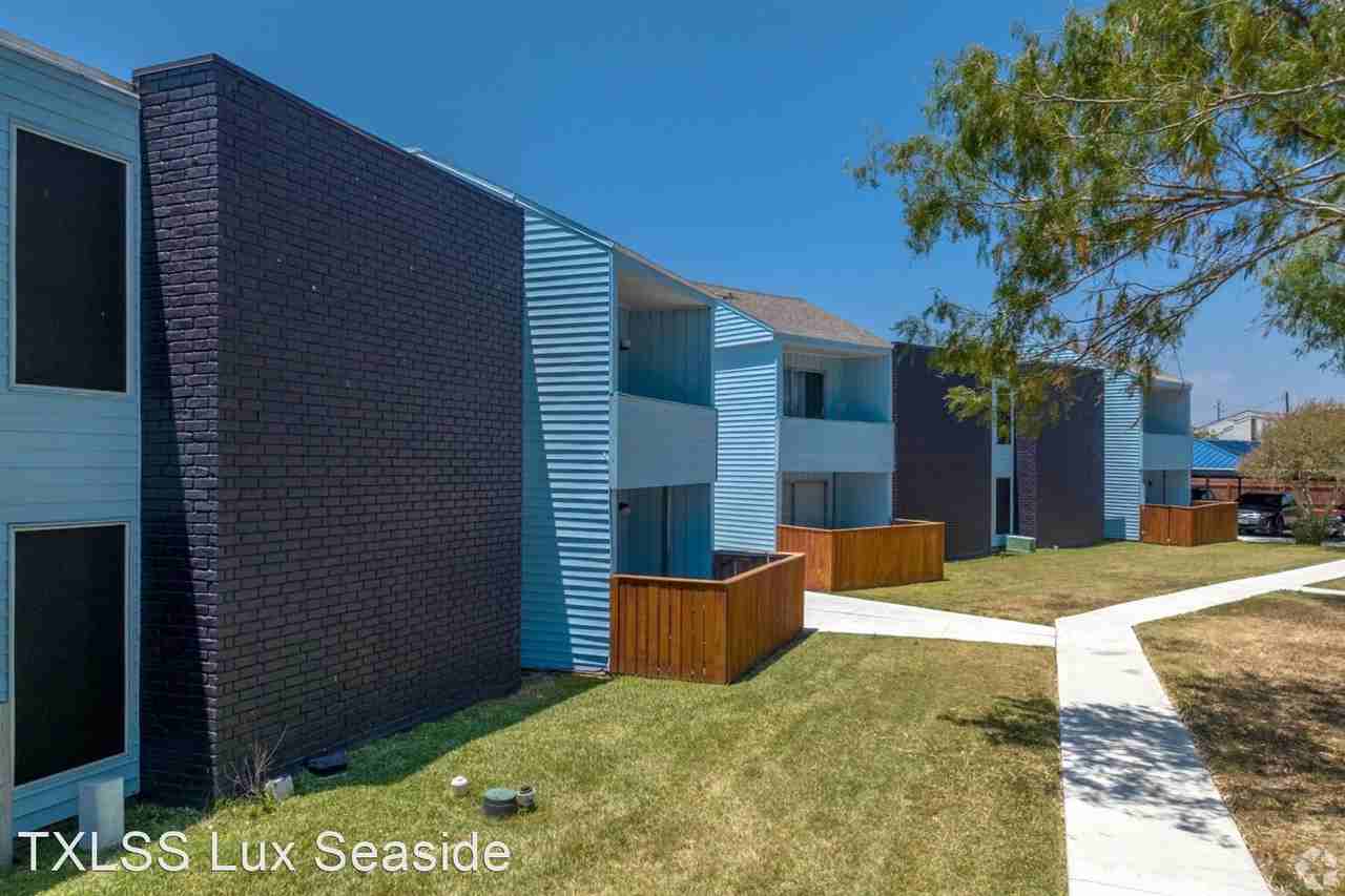 The LUX Seaside - Photo 2 of 27