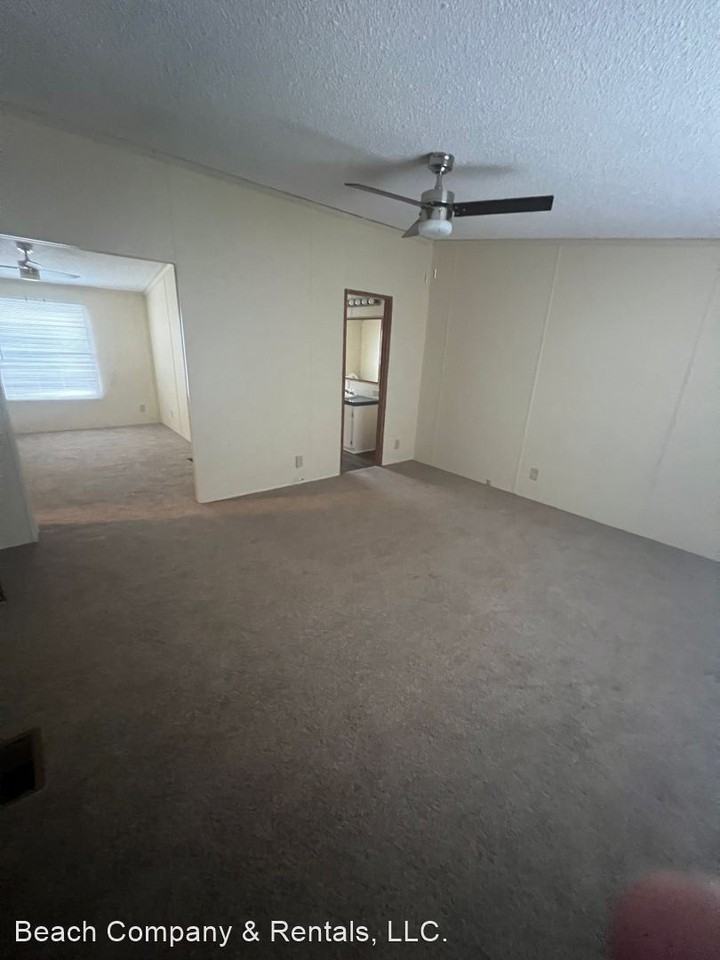 268 Iroquis Trl - Photo 3 of 7