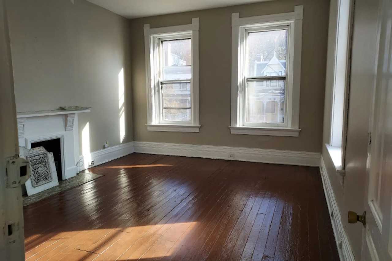 2355 W Mcmicken Ave - Photo 2 of 13